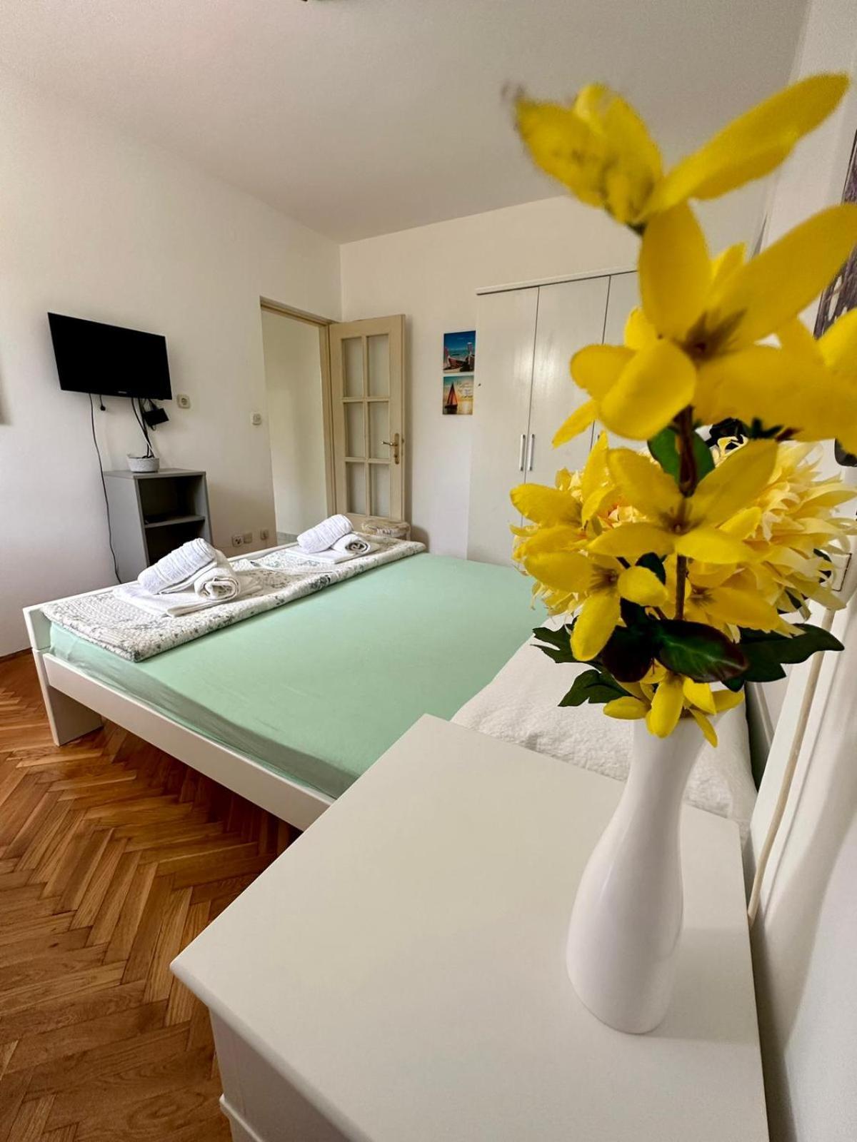 Delfin Apartments Zára Kültér fotó